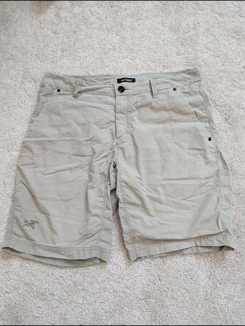 Arc'teryx Men's Beige Shorts